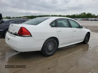 2011 Chevrolet Impala Police Police z VIN 2G1WD5EM8B1245782, wystawiony jako Copart lot #54894585 z przebiegiem 109 778 mil mil oraz Szkody całkowita. Historia ofert i sprzedaży dostępna na DreamBid. Obrazek 3.