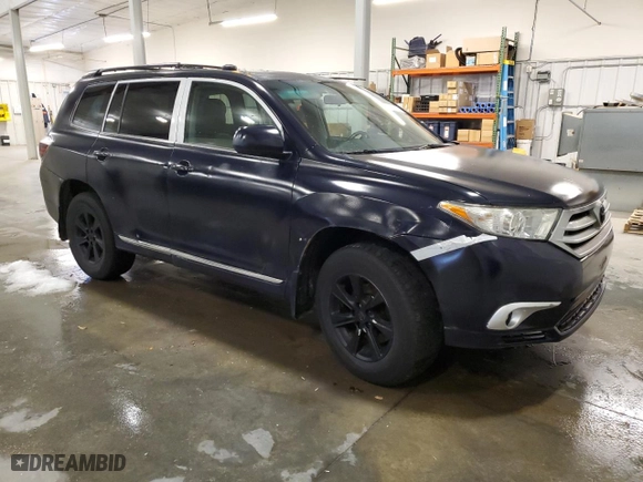 2011 Toyota Highlander with VIN 5TDBK3EH0BS091841, listed as a Copart auction lot 52000185 with 0 mi miles and Clean Title. Bid and sale history available at carsss.com. Image 4.