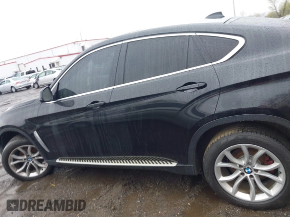2015 BMW X6 xDrive35i with VIN 5UXKU2C53F0N76799, listed as a IAAI auction lot 41946628 with 173,607 mi miles. Bid and sale history available at carsss.com. Image 15.