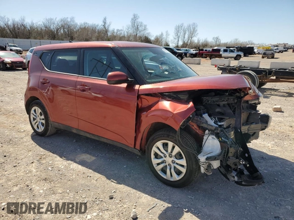 2020 Kia Soul LX with VIN KNDJ23AU1L7103859, listed as a Copart auction lot 48561715 with 62,152 mi miles and Salvage Title. Bid and sale history available at carsss.com. Image 4.