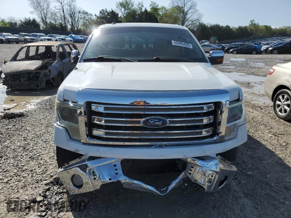 2013 Ford F-150 XL with VIN 1FTFW1CT0DKD02029, listed as a Copart auction lot 52095425 with 208,819 mi miles and Clean Title. Bid and sale history available at carsss.com. Image 5.