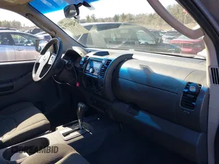 2007 Nissan Xterra SE with VIN 5N1AN08W17C508500, listed as a IAAI auction lot 41666724 with 198,028 mi miles. Bid and sale history available at carsss.com. Image 5.