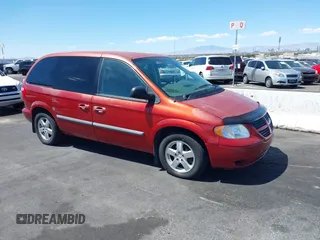 2006 Dodge Caravan SXT with VIN 1D4GP45R16B732002, listed as a IAAI auction lot 42157772 with 162,135 mi miles and . Bid and sale history available at carsss.com. Image 1.