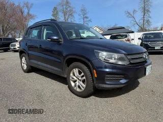 2016 Volkswagen Tiguan S with VIN WVGBV7AX1GW001756, listed as a Copart auction lot 53538165 with 105,641 mi miles and Clean Title. Bid and sale history available at DreamBid. Image 1.