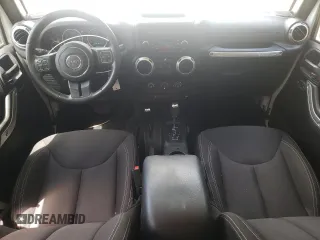2017 Jeep Wrangler Unlimited Sahara with VIN 1C4HJWEG8HL580262, listed as a Copart auction lot 60118455 with 63,075 mi miles and Salvage title. Bid and sale history available at DreamBid. Image 8.