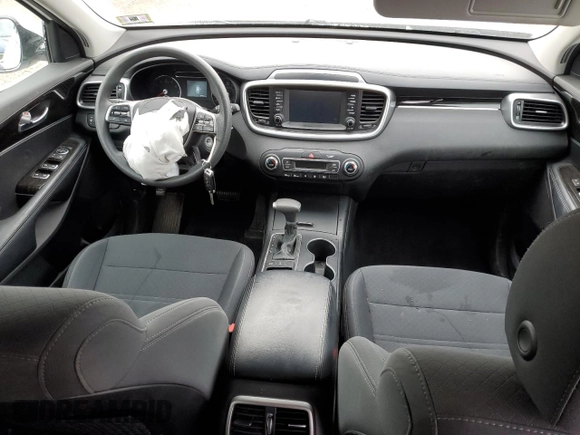 2019 Kia Sorento LX V6 with VIN 5XYPGDA53KG572916, listed as a Copart auction lot 46332115 with 93,941 mi miles and Salvage Title. Bid and sale history available at carsss.com. Image 8.