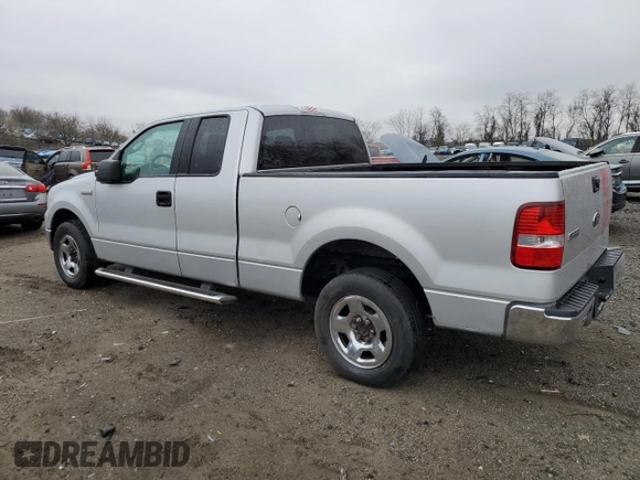 2004 Ford F-150 STX with VIN 1FTRX12W24NC57020, listed as a Copart auction lot 50343155 with 252,802 mi miles and Clean Title. Bid and sale history available at carsss.com. Image 2.