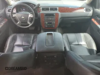 2013 Chevrolet Avalanche LT with VIN 3GNTKFE74DG348568, listed as a Copart auction lot 64982385 with 225,417 mi miles and Clean title. Bid and sale history available at DreamBid. Image 8.