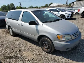 2001 Toyota Sienna CE with VIN 4T3ZF19C41U385312, listed as a Copart auction lot 70130104 with 254,488 mi miles and Clean Title. Bid and sale history available at carsss.com. Image 4.