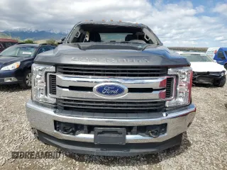 2019 Ford F-250 XL z VIN 1FT7W2BT3KEF12745, wystawiony jako Copart lot #57159585 z przebiegiem 184 656 mil mil oraz Tytuł czysty. Historia ofert i sprzedaży dostępna na DreamBid. Obrazek 5.