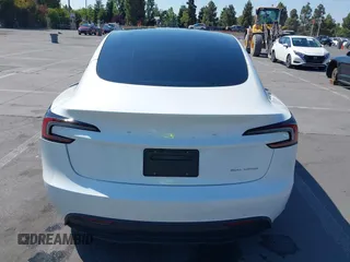 2025 Tesla Model 3 Long Range with VIN 5YJ3E1EB3SF914858, listed as a IAAI auction lot 42719707 with 5,849 mi miles and . Bid and sale history available at DreamBid. Image 17.