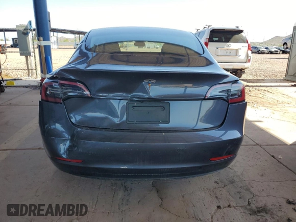 2023 Tesla Model 3 с VIN 5YJ3E1EA8PF637994, выставлен на аукционе Copart как лот 62949765 с пробегом 19 572 миль миль и Списание • Salvage title. История ставок и продаж доступна на DreamBid. Изображение 6.
