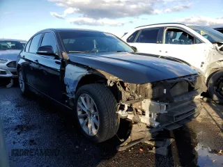 2016 BMW 3 Series 320i xDrive z VIN WBA8A3C52GK688328, wystawiony jako Copart lot #86874304 z przebiegiem 84 764 mil mil oraz Szkoda całkowita • Salvage title. Historia ofert i sprzedaży dostępna na DreamBid. Obrazek 4.