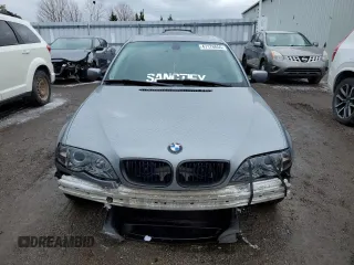 2004 BMW 3 Series 325i with VIN WBAEV33434KR35625, listed as a Copart auction lot 47176655 with 296,490 mi miles and Clean Title. Bid and sale history available at carsss.com. Image 5.