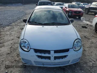 2004 Dodge Neon SE z VIN 1B3ES26C44D584691, wystawiony jako Copart lot #45566825 z przebiegiem 210 523 mil mil oraz Czysty tytuł • Clean title. Historia ofert i sprzedaży dostępna na DreamBid. Obrazek 5.