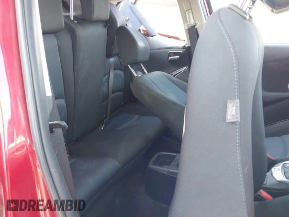 2016 Scion iA z VIN 3MYDLBZV8GY115501, wystawiony jako IAAI lot #40787802 z przebiegiem 184 833 mil mil oraz . Historia ofert i sprzedaży dostępna na DreamBid. Obrazek 8.