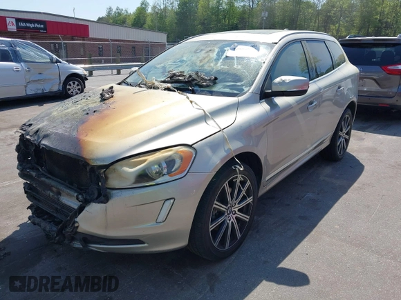 2017 Volvo XC60 Inscription z VIN YV449MRU5H2009231, wystawiony jako IAAI lot #42054593 z przebiegiem 127 937 mil mil oraz . Historia ofert i sprzedaży dostępna na DreamBid. Obrazek 2.