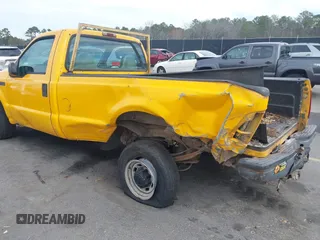 2002 Ford Super Duty F-250 XL with VIN 1FTNF20LX2EB80202, listed as a IAAI auction lot 41607631 with 342,859 mi miles. Bid and sale history available at carsss.com. Image 6.