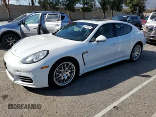 2014 Porsche Panamera z VIN WP0AA2A74EL014241, wystawiony jako Copart lot #46276785 z przebiegiem 56 438 mil mil oraz Szkody całkowita. Historia ofert i sprzedaży dostępna na DreamBid. Obrazek 1.