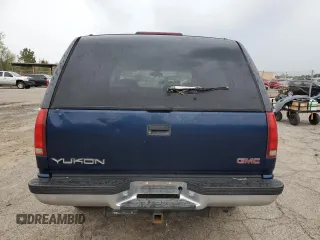 1998 GMC Yukon with VIN 1GKEK13R5WR514208, listed as a Copart auction lot 49724615 with 260,788 mi miles and Salvage Title. Bid and sale history available at carsss.com. Image 6.