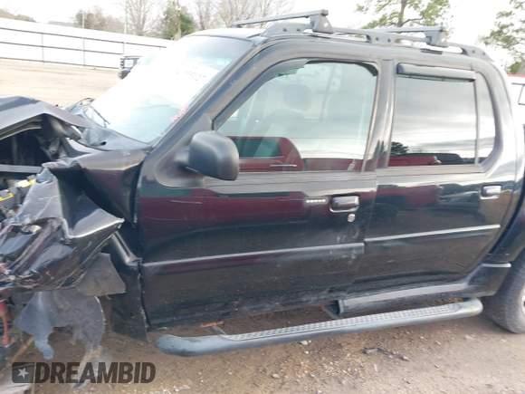2004 Ford Explorer Sport Trac XLS z VIN 1FMZU77K64UB43072, wystawiony jako IAAI lot #41555127 z przebiegiem 175 269 mil mil oraz . Historia ofert i sprzedaży dostępna na DreamBid. Obrazek 15.