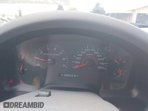 2007 Ford F-150 XLT z VIN 1FTPW12557KC34709, wystawiony jako IAAI lot #42140299 z przebiegiem 59 424 mil mil oraz . Historia ofert i sprzedaży dostępna na DreamBid. Obrazek 7.