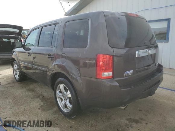 2015 Honda Pilot EX-L with VIN 5FNYF4H57FB010897, listed as a Copart auction lot 49316705 with 186,811 mi miles and Salvage Title. Bid and sale history available at carsss.com. Image 2.
