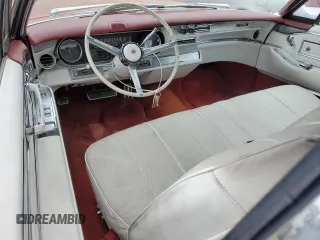 1966 Cadillac DeVille z VIN F6287812, wystawiony jako Copart lot #76001014 z przebiegiem 83 176 mil mil oraz Czysty tytuł • Clean title. Historia ofert i sprzedaży dostępna na DreamBid. Obrazek 8.
