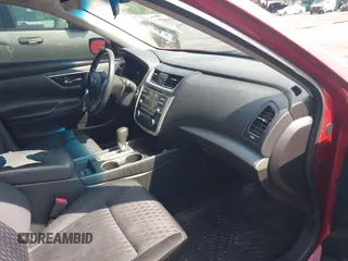 2016 Nissan Altima S z VIN 1N4AL3AP1GC223641, wystawiony jako IAAI lot #42234767 z przebiegiem 149 869 mil mil oraz . Historia ofert i sprzedaży dostępna na DreamBid. Obrazek 5.