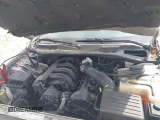 2006 Chrysler 300 with VIN 2C3KA43R96H505406, listed as a IAAI auction lot 42047014 with 257,628 mi miles. Bid and sale history available at carsss.com. Image 10.