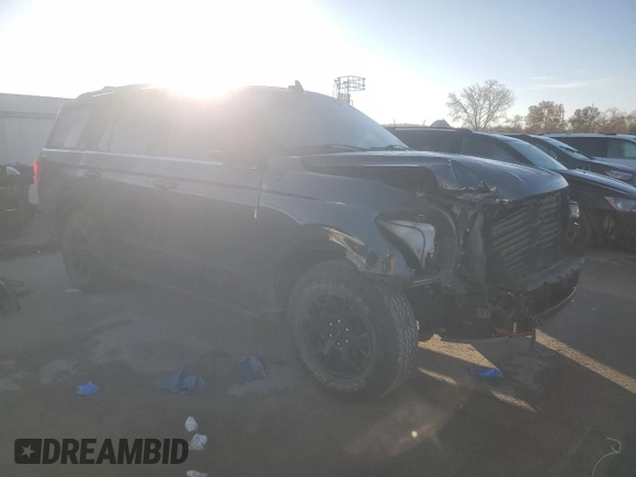 2023 Ford Expedition Timberline z VIN 1FMJU1RG5PEA05184, wystawiony jako Copart lot #80726784 z przebiegiem 62 186 mil mil oraz Szkoda całkowita • Salvage title. Historia ofert i sprzedaży dostępna na DreamBid. Obrazek 4.