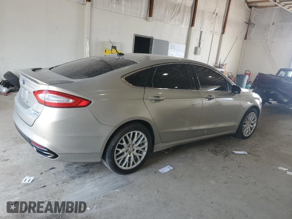 2016 Ford Fusion Titanium z VIN 3FA6P0K96GR117597, wystawiony jako Copart lot #62072525 z przebiegiem Nie podano mil oraz Czysty tytuł • Clean title. Historia ofert i sprzedaży dostępna na DreamBid. Obrazek 3.