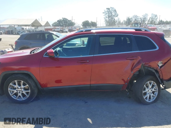 2016 Jeep Cherokee Latitude with VIN 1C4PJLCSXGW178113, listed as a IAAI auction lot 42643544 with 122,347 mi miles and . Bid and sale history available at DreamBid. Image 14.