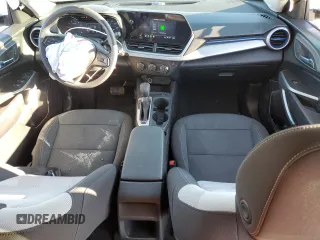2025 Chevrolet Trax LS with VIN KL77LFEP9SC045001, listed as a Copart auction lot 42746215 with 16,184 mi miles and Salvage Title. Bid and sale history available at DreamBid. Image 8.