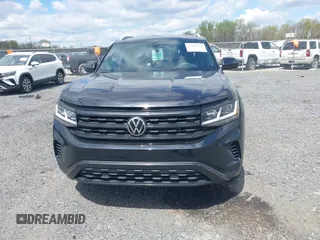 2021 Volkswagen Atlas S with VIN 1V2GC2CA3MC201495, listed as a IAAI auction lot 42044554 with 33,097 mi miles and . Bid and sale history available at DreamBid. Image 12.