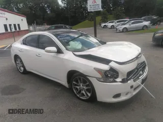 2011 Nissan Maxima SV with VIN 1N4AA5AP4BC833205, listed as a IAAI auction lot 42721380 with 163,362 mi miles and . Bid and sale history available at DreamBid. Image 1.