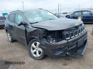 2018 Jeep Compass Latitude с VIN 3C4NJDBB8JT307154, выставлен на аукционе IAAI как лот 42056744 с пробегом 94 454 миль миль и . История ставок и продаж доступна на DreamBid. Изображение 1.