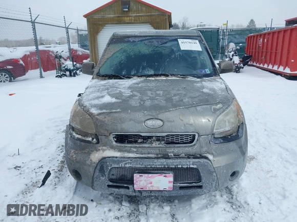 2010 Kia Soul + with VIN KNDJT2A23A7042047, listed as a IAAI auction lot 41578149 with 39,485 mi miles. Bid and sale history available at carsss.com. Image 12.
