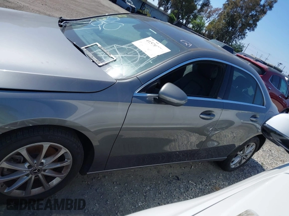 2019 Mercedes-Benz A 220 with VIN WDD3G4EB3KW025944, listed as a IAAI auction lot 41570777 with 23,332 mi miles and . Bid and sale history available at DreamBid. Image 14.