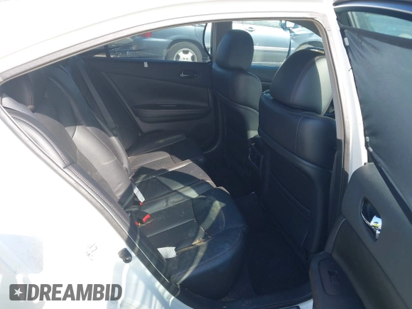 2013 Nissan Maxima SV z VIN 1N4AA5AP0DC821880, wystawiony jako IAAI lot #42222182 z przebiegiem 134 622 mil mil oraz . Historia ofert i sprzedaży dostępna na DreamBid. Obrazek 8.