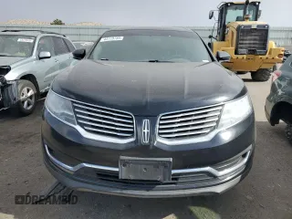 2018 Lincoln MKX Premiere with VIN 2LMPJ6JR7JBL46963, listed as a Copart auction lot 43118785 with 152,044 mi miles and Salvage Title. Bid and sale history available at carsss.com. Image 5.