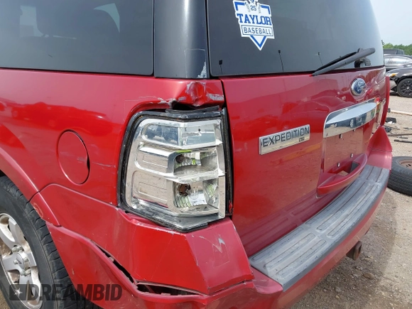 2009 Ford Expedition SSV with VIN 1FMFU15549LA02575, listed as a IAAI auction lot 42065625 with 248,307 mi miles and . Bid and sale history available at DreamBid. Image 19.