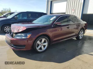 2013 Volkswagen Passat SE z VIN 1VWBN7A37DC072469, wystawiony jako Copart lot #53960975 z przebiegiem 136 017 mil mil oraz Szkoda całkowita • Salvage title. Historia ofert i sprzedaży dostępna na DreamBid. Obrazek 1.