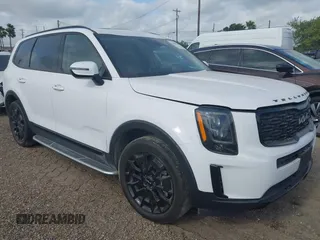 2022 Kia Telluride EX z VIN 5XYP3DHC8NG303069, wystawiony jako IAAI lot #42020769 z przebiegiem 27 534 mil mil oraz . Historia ofert i sprzedaży dostępna na DreamBid. Obrazek 1.