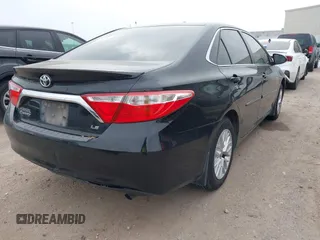 2017 Toyota Camry XLE with VIN 4T1BF1FK0HU344840, listed as a IAAI auction lot 41802154 with 132,807 mi miles. Bid and sale history available at carsss.com. Image 4.