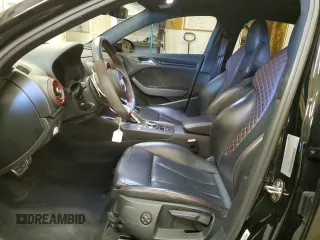 2019 Audi RS 3 z VIN WUABWGFFXKA902912, wystawiony jako Copart lot #49901854 z przebiegiem 55 526 mil mil oraz . Historia ofert i sprzedaży dostępna na DreamBid. Obrazek 7.