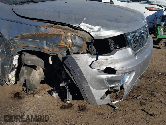 2018 Jeep Grand Cherokee Laredo E with VIN 1C4RJEAG9JC126080, listed as a IAAI auction lot 41355941 with 108,919 mi miles and . Bid and sale history available at DreamBid. Image 17.