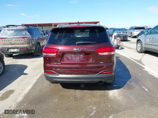2016 Kia Sorento LX with VIN 5XYPG4A3XGG133119, listed as a IAAI auction lot 41844749 with 68,957 mi miles. Bid and sale history available at carsss.com. Image 16.
