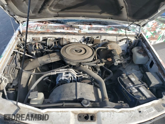 1995 Dodge Dakota z VIN 1B7GL23X7SS250840, wystawiony jako Copart lot #87114384 z przebiegiem 123 860 mil mil oraz Czysty tytuł • Clean title. Historia ofert i sprzedaży dostępna na DreamBid. Obrazek 11.