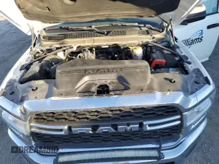 2022 Ram 3500 Tradesman with VIN 3C63R3GL7NG277002, listed as a Copart auction lot 72639464 with 33,137 mi miles and Salvage Title. Bid and sale history available at carsss.com. Image 11.